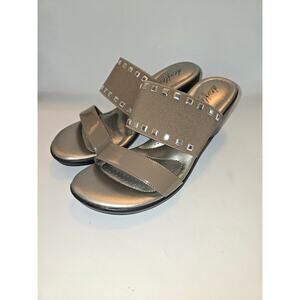 DEXFLEX Comfort Women Sandal Sz 9 Patent Taupe Open Toe Studded Wedge‎ Heel NIB